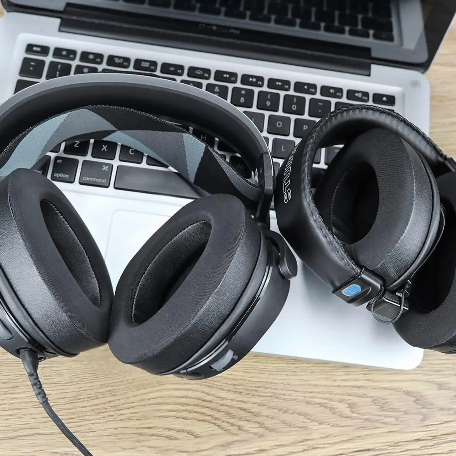 Cooling Gel เปลี่ยนแผ่นรองหูฟั - Audio Technica Headphone Ath-M50X บทวิจารณ์และราคา